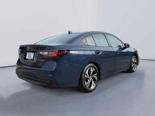 2023 Subaru Legacy Base