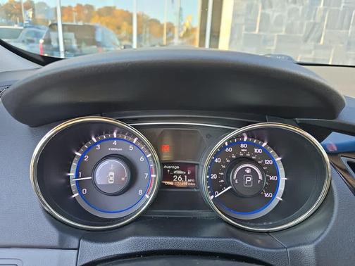 2011 Hyundai SONATA Limited