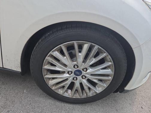 2016 Ford Focus Titanium