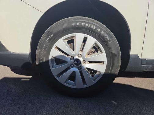 2018 Subaru Outback 2.5i