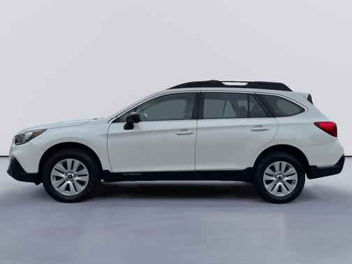 2018 Subaru Outback 2.5i