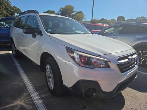 2018 Subaru Outback 2.5i