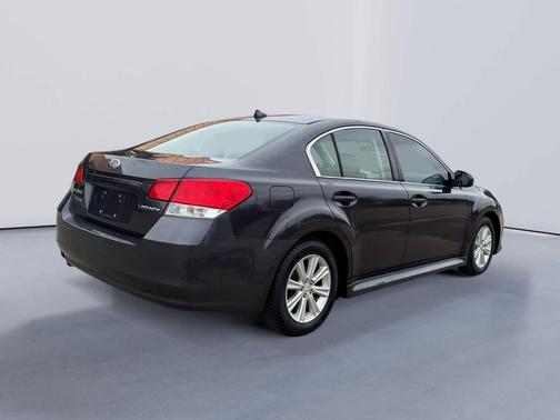 2011 Subaru Legacy Premium