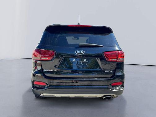 2019 Kia Sorento EX