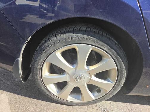 2012 Hyundai ELANTRA Limited