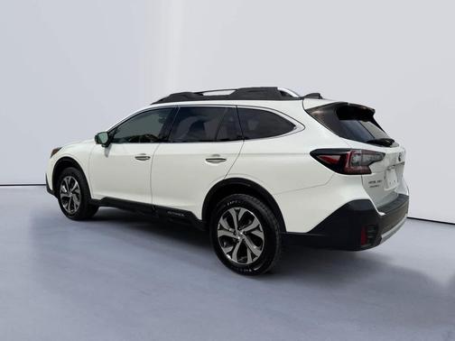 2020 Subaru Outback Touring XT
