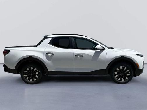 2025 Hyundai SANTA CRUZ SEL Activity