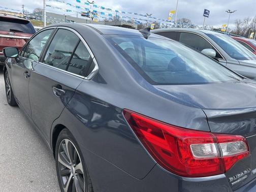 2016 Subaru Legacy Limited