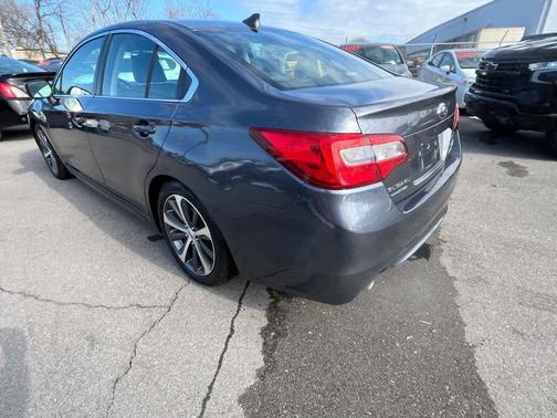 2016 Subaru Legacy Limited