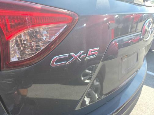 2016 Mazda CX-5 Sport