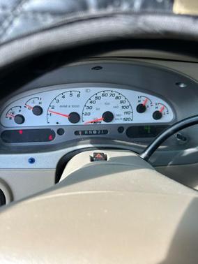 2004 Ford Explorer Sport Trac XLS