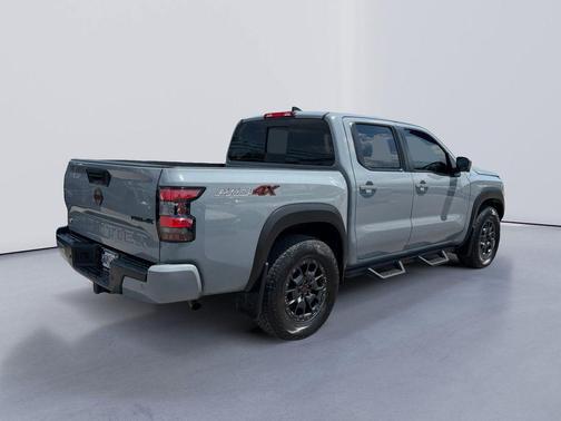 Boulder Gray Pearl 2024 Nissan Frontier PRO-4X