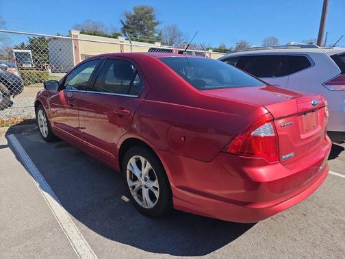 2012 Ford Fusion SE