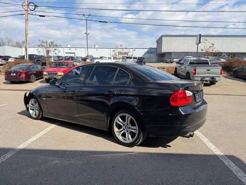 2006 BMW 325 325i