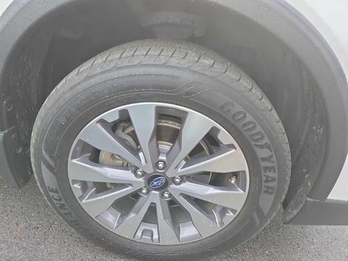 2018 Subaru Outback 2.5i Touring