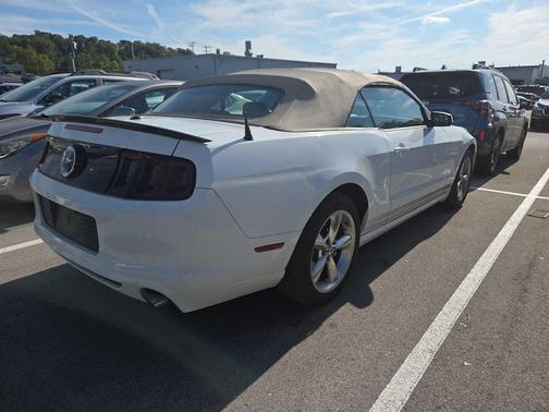 2014 Ford Mustang V6 Premium