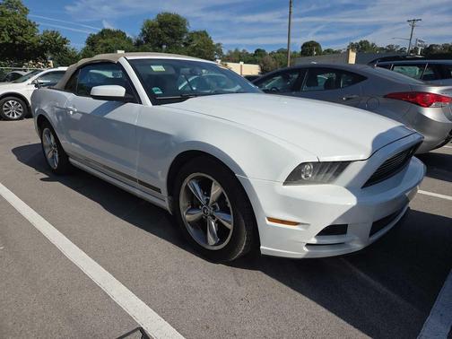 2014 Ford Mustang V6 Premium