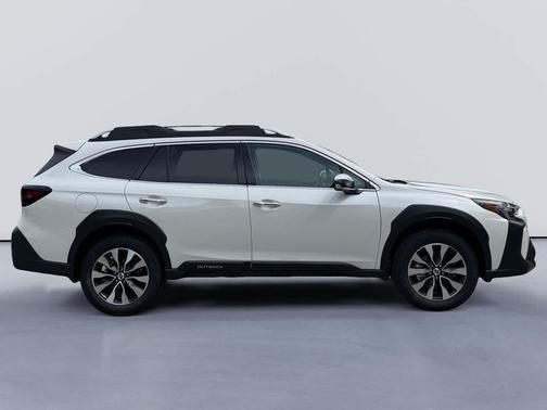 2025 Subaru Outback Touring