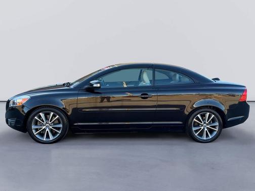 2011 Volvo C70 T5