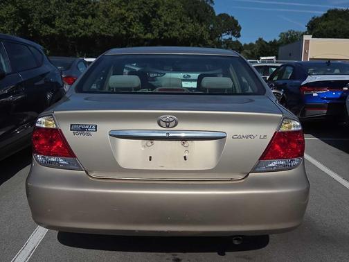 2006 Toyota Camry LE