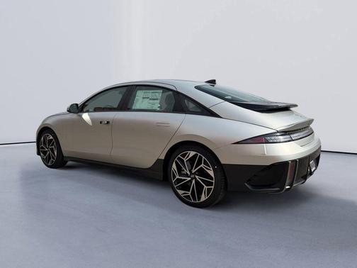 2025 Hyundai IONIQ 6 SEL