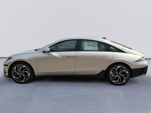 2025 Hyundai IONIQ 6 SEL