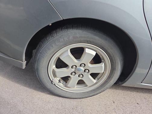 2005 Toyota Prius Base