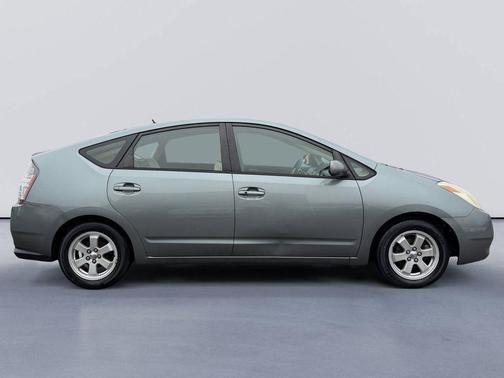 2005 Toyota Prius Base