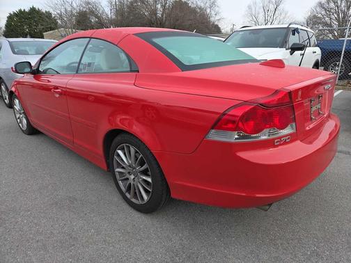 2008 Volvo C70 T5