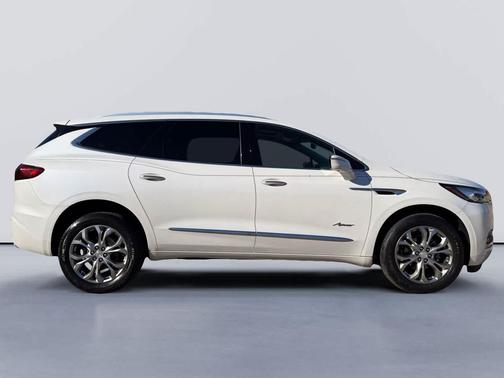 2021 Buick Enclave FWD Avenir