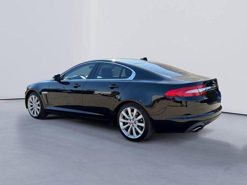 2014 Jaguar XF SC