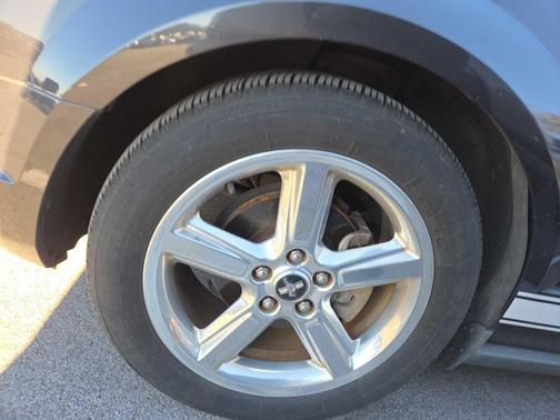 2009 Ford Mustang Base