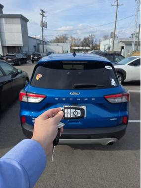 2020 Ford Escape SEL