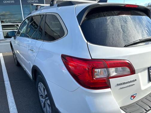 2019 Subaru Outback 3.6R Touring
