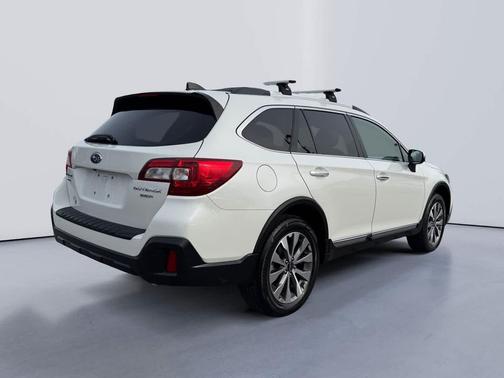 2019 Subaru Outback 3.6R Touring