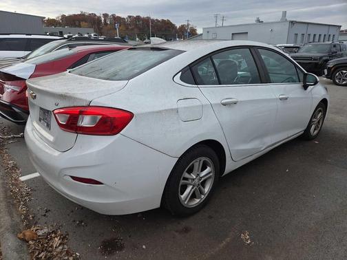 2016 Chevrolet Cruze LT Auto