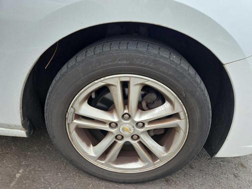 2016 Chevrolet Cruze LT Auto