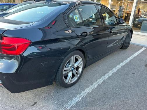 2017 BMW 330 330i