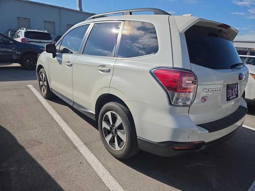 2017 Subaru Forester 2.5i Limited