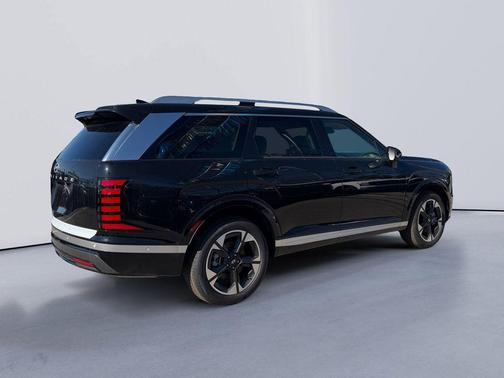 Abyss Black Pearl 2026 Hyundai PALISADE Limited