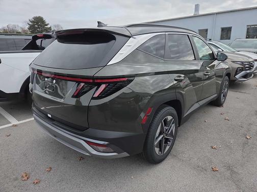 2026 Hyundai TUCSON SEL Premium