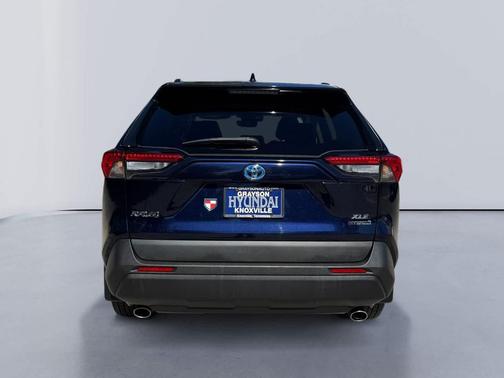 2023 Toyota RAV4 Hybrid XLE