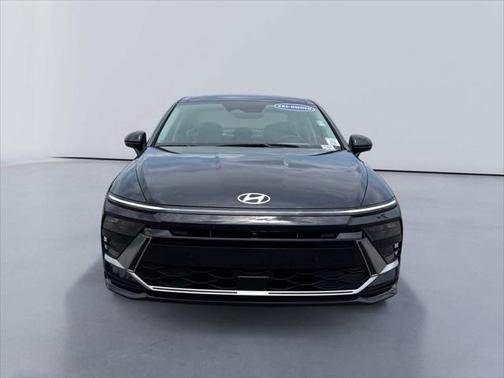 2024 Hyundai SONATA Hybrid Limited