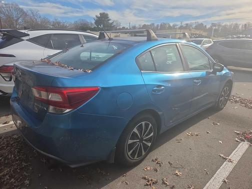 2019 Subaru Impreza 2.0i