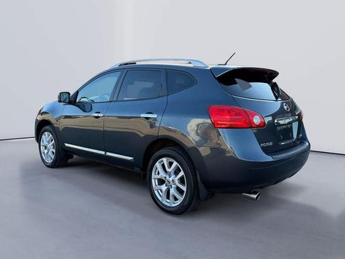 2012 Nissan Rogue SV w/SL Pkg