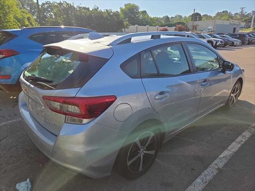 2023 Subaru Impreza Premium