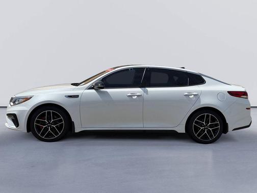 Snow White Pearl 2019 Kia Optima SX Turbo
