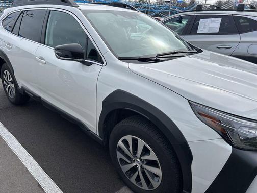 2024 Subaru Outback Premium