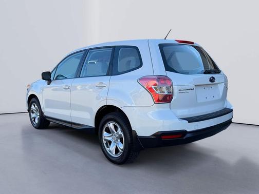 2014 Subaru Forester 2.5i