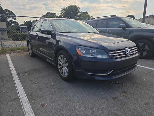 2012 Volkswagen Passat 2.5 SEL